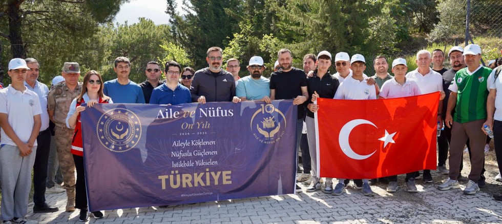 Arsuz’da 19 Mayıs Coşkusu Doğa Yürüyüşüyle Taçlandı