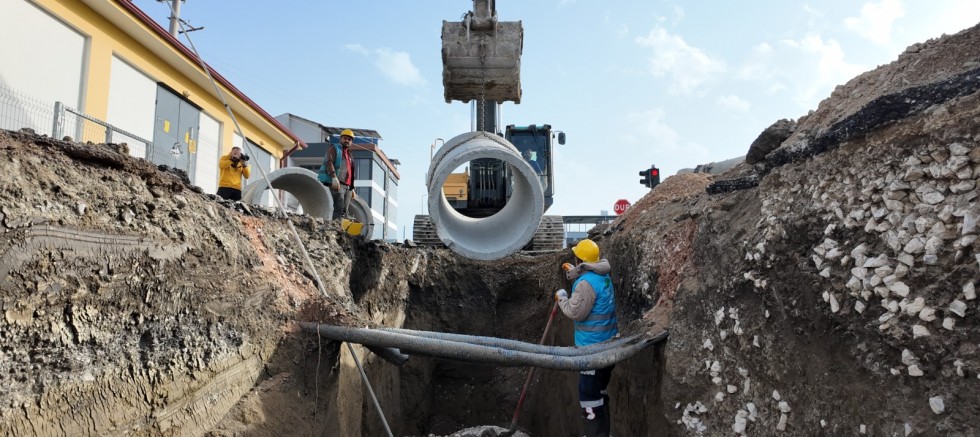 ARSUZ’DA KANALİZASYON VE YAĞMUR SUYU SORUNU TARİH OLUYOR