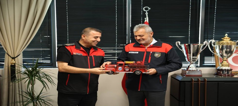 BAŞKAN ÖNTÜRK, HBB İTFAİYESİNİ MİSAFİR ETTİ